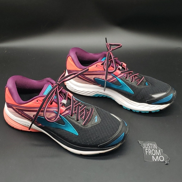 Brooks Shoes - Brooks Ravenna 8 Running Shoea
